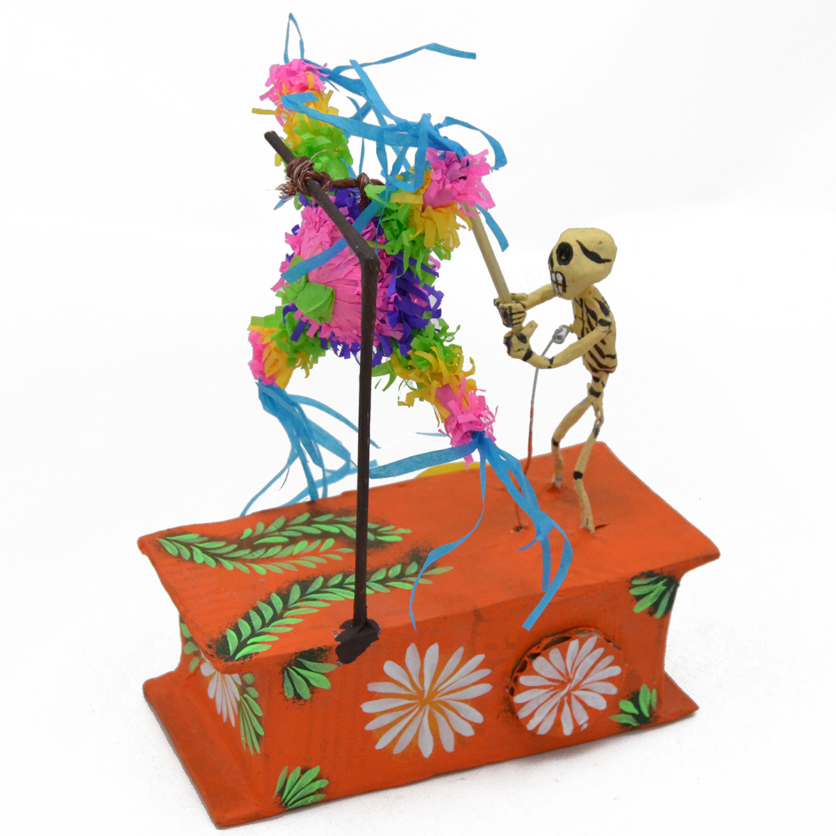 Cartoneria (Mexican Paper Mache) Josue Eleazar Castro: Piñata cartoneria