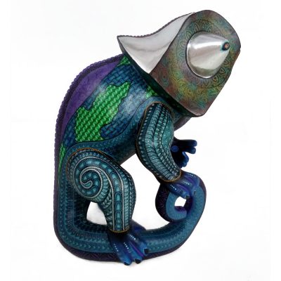 Jacobo and Maria Angeles Jacobo and Maria Angeles Workshop: Silverleaf Museum Quality Chameleon – Just Completed! Chameleon