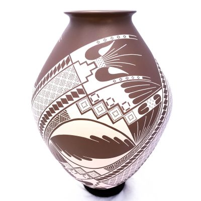 Tucson Lifestyle Feature Adrian Rojas: Rare Collector Pot Mata Ortiz Pottery