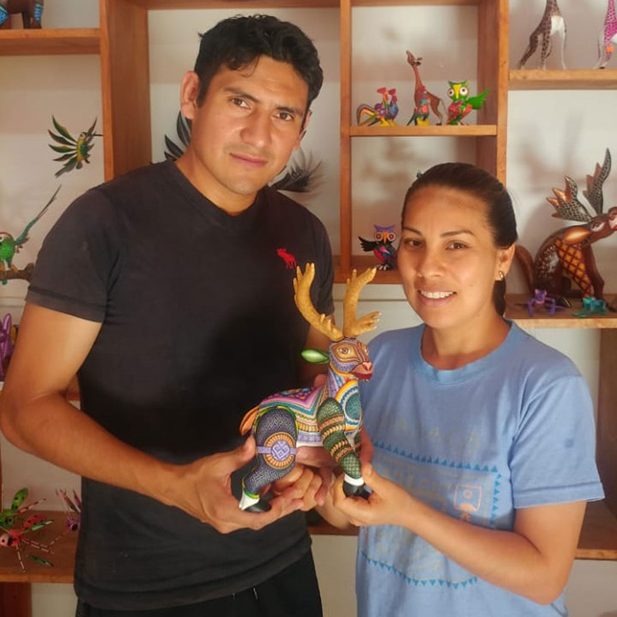 Magaly Fuentes & Jose Calvo Magaly Fuentes and Jose Calvo: Premier Elegant Deer Deer